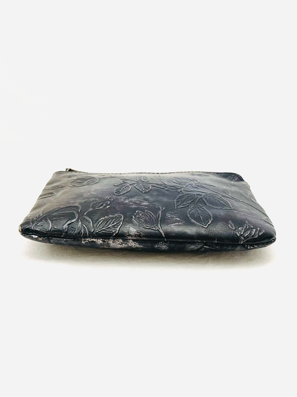 Patricia Nash Cassini Embossed Wristlet in Distressed Black Leather w/ Silver - Picture 5 of 11